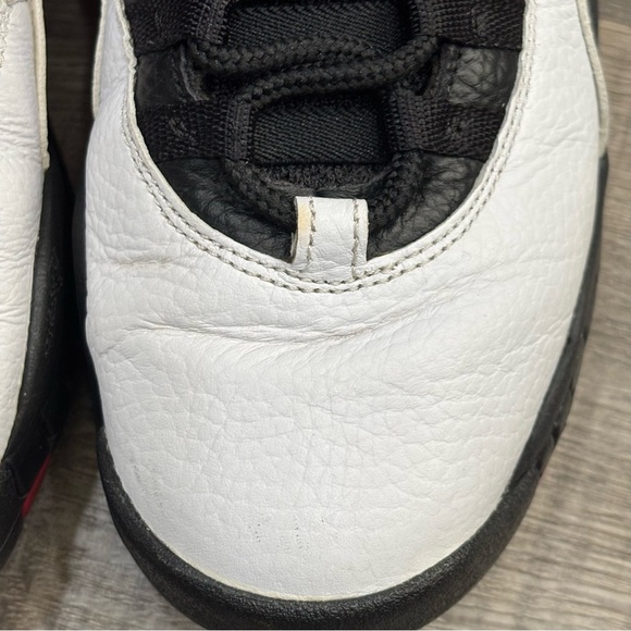 Jordan Retro Double X Nickel/Chicago 45, Size 8, GUC -no original box - Picture 11 of 16